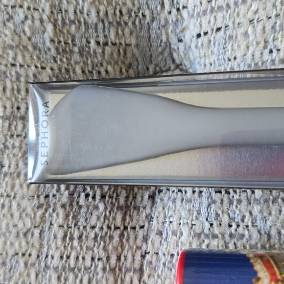 SEPHORA WOMEN'S MAKEUP BUNDLE OF 6 ITEMS - Picture 11 of 15